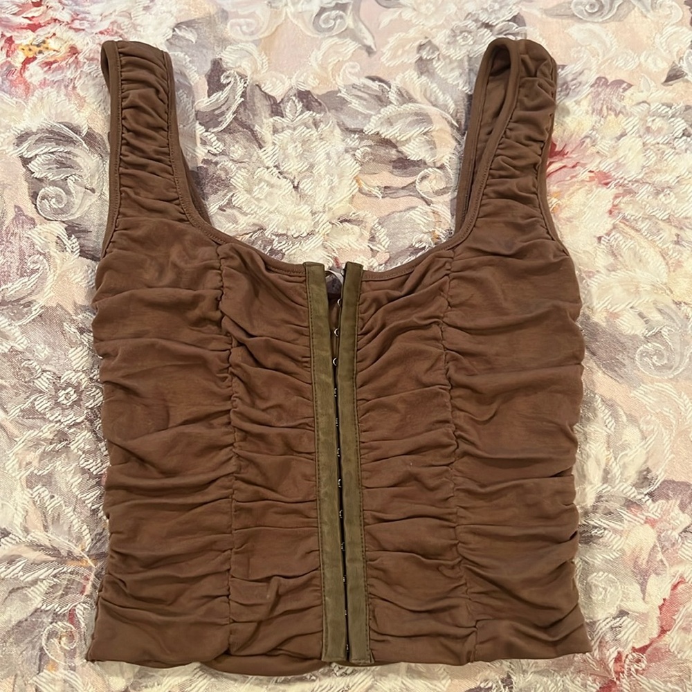 Brown Tank